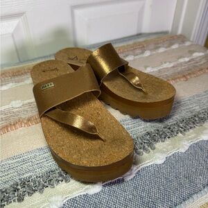 Reef Metallic Bronze platform Sandals